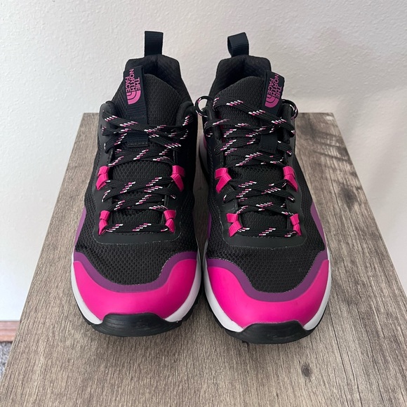 (WMNS) THE NORTH FACE Activist Futurelight Hiking Shoes 'Tnf Black Pink - Picture 1 of 6